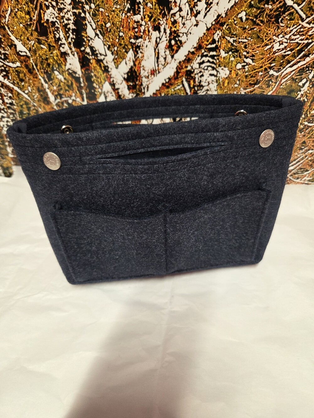 The Invite.L Scandinavian Touch Felt Handbag Organizer, Grey, NWOT